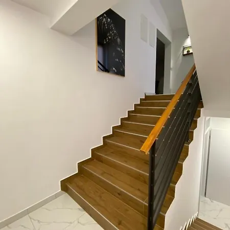 “marko” With Heated Pool! *