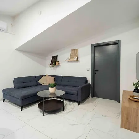 “marko” With Heated Pool! Villa *
