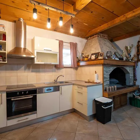 “marko” With Heated Pool! Villa Nin